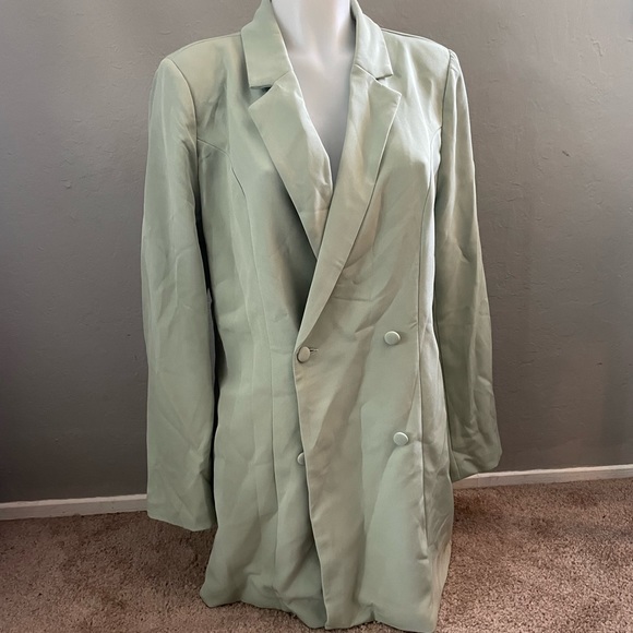 NWT - Sage Oversized Blazer - Picture 3 of 5